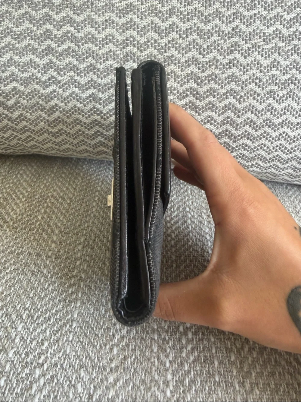 Gucci Black GG Canvas Jackie Bifold Wallet with Coin Pocke